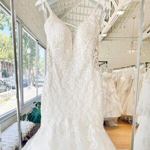 Wedding Gown "Alexis" - Morilee by Madeline Gardner - Good Used Condition, White